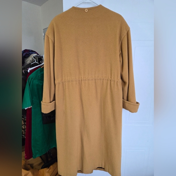Vintage Camel Drawstring-Waist Trench Coat - Picture 3 of 5